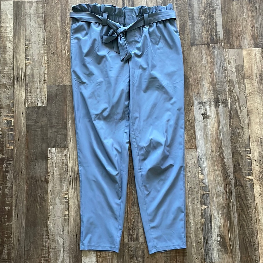 Paper-bag Pants